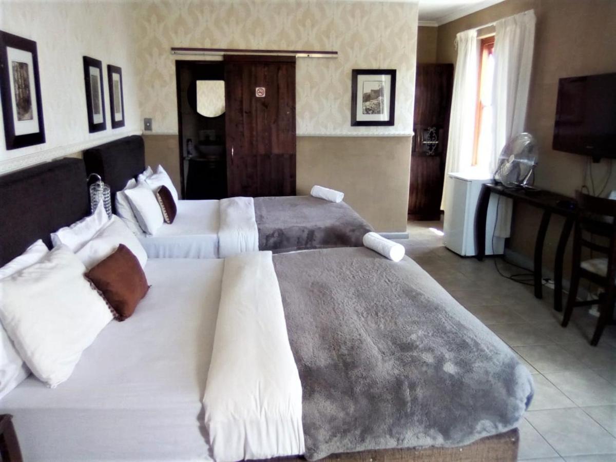 Bread And Barrel Guesthouse Bellville Cape Town Exterior photo